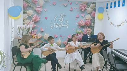 В школе искусств прошел концерт посвященный Международному женскому Дню 8 Марта